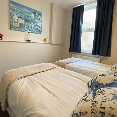 The Old Post Office Apartment Уитби Екстериор снимка