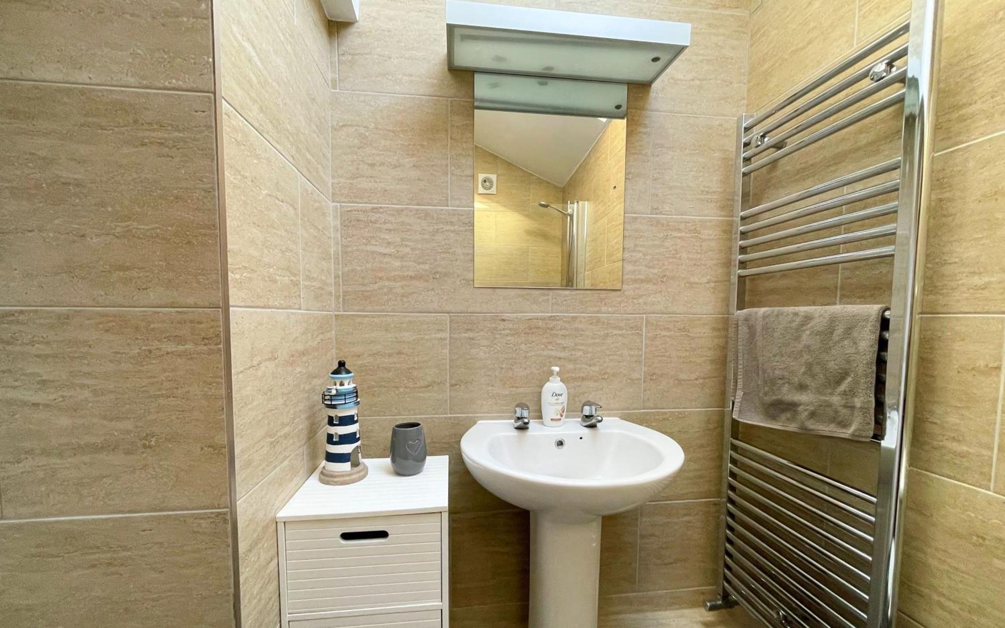The Old Post Office Apartment Уитби Екстериор снимка